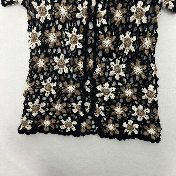 Vintage Floral Crochet Button Up Top Womens L Black White Dark Cottage Flowers - Picture 3 of 14